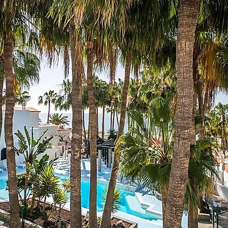 Hotel Bahia Calma